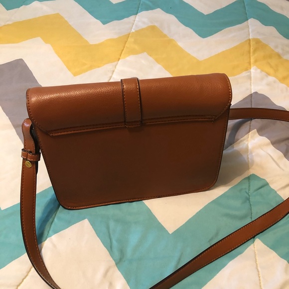 Basic Structured Bag - Picture 2 of 3